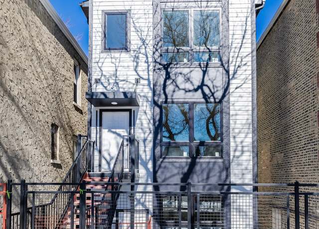 Property at 2632 W 21st St, Chicago, IL 60608, 9 beds, 6 baths