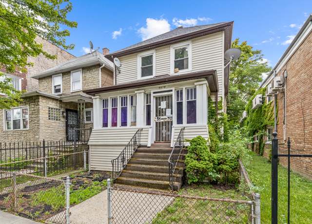 Property at 5519 W Gladys Ave, Chicago, IL 60644, 3 beds, 1 bath
