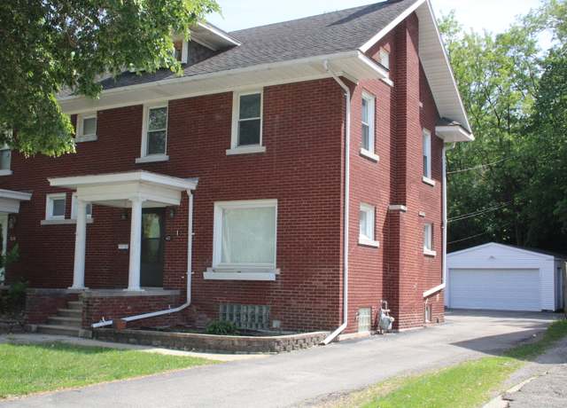 Property at 422 Buell Ave, Joliet, IL 60435, 3 beds, 1.5 baths
