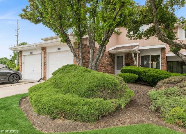 Property at 1111 Rhodes Ct, Wheaton, IL 60189, 3 beds, 1.5 baths