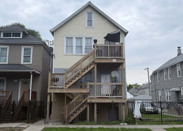 Property at 8822 S Exchange Ave, Chicago, IL 60617, 11 beds, 5 baths