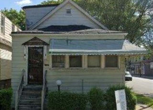 Property at 7357 S Green St, Chicago, IL 60621, 4 beds, 1 bath