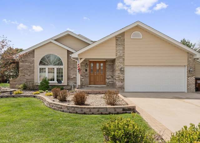 Property at 19534 Maurita Ct, Mokena, IL 60448, 4 beds, 2 baths