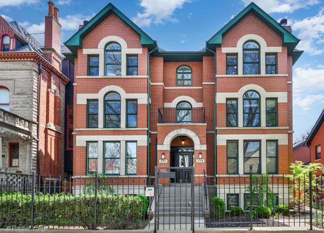 Property at 2119 W Evergreen Ave Unit 3W, Chicago, IL 60622, 2 beds, 2 baths