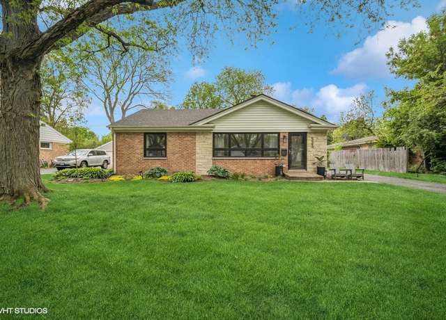 Property at 523 E Colfax St, Palatine, IL 60074, 2 beds, 1 bath