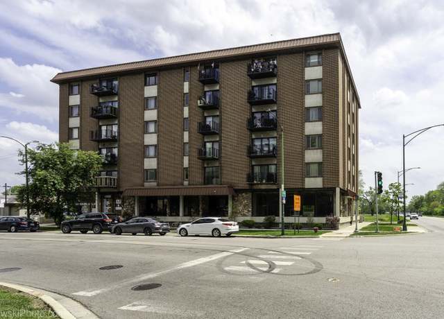 Property at 8359 W Addison St #503, Chicago, IL 60634, 1 bed, 1 bath