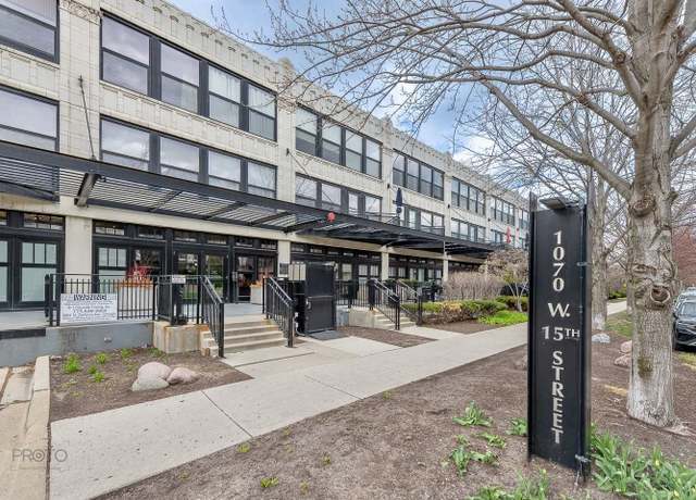 Property at 1070 W 15th St #302, Chicago, IL 60608, 2 beds, 2 baths