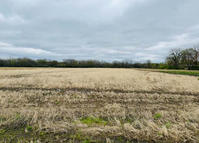 Property at 2998 N Dwight Rd, Morris, IL 60450