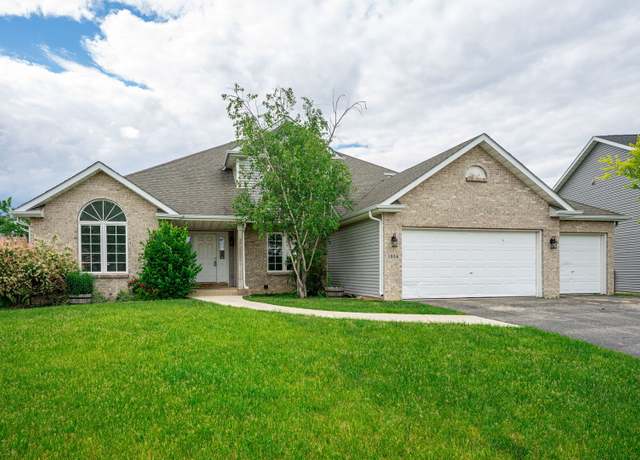 Property at 1924 Prestwold Pl, Machesney Park, IL 61115, 5 beds, 4 baths
