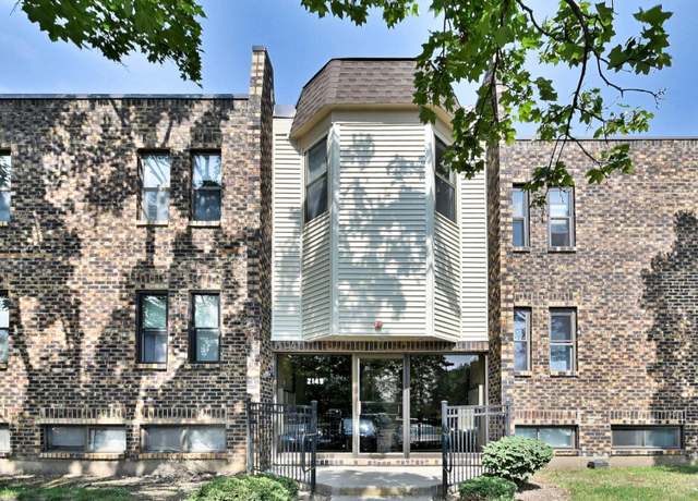 Property at 2149 Country Club Dr #13, Woodridge, IL 60517, 2 beds, 1 bath