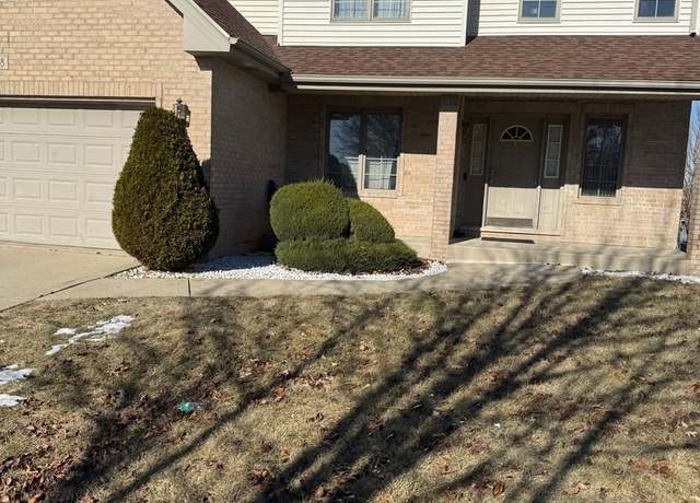 Property at 4218 W 185th Pl, Country Club Hills, IL 60478, 4 beds, 2.5 baths