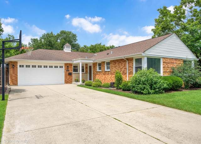 Property at 5416 Howard Ave, Western Springs, IL 60558, 4 beds, 3 baths