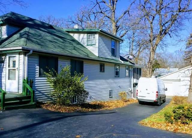 Property at 94 E Lakeview Ave, Round Lake Beach, IL 60073, 4 beds, 2.5 baths