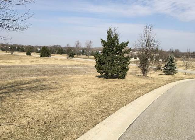 Property at 7397 English Oak Ln, Spring Grove, IL 60081