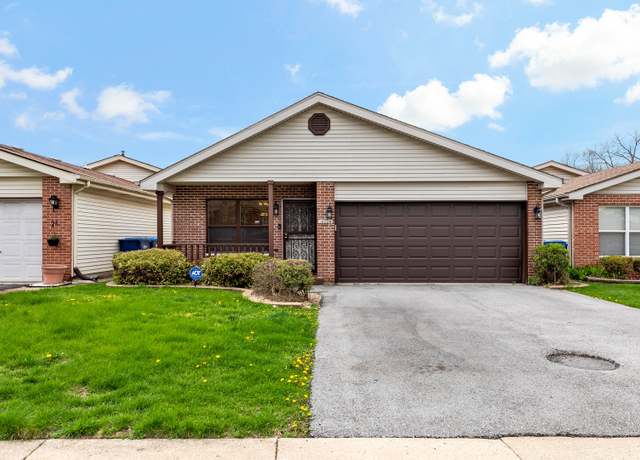 Property at 14004 Whipple St, Blue Island, IL 60406, 3 beds, 1 bath