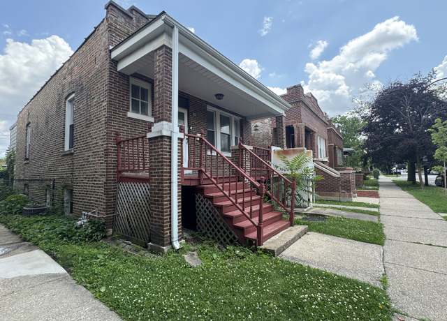 Property at 2439 S 57th Ave, Cicero, IL 60804, 2 beds, 1.5 baths