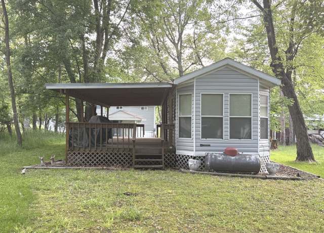 Property at 4-19 Woodhaven Lks, Sublette, IL 61367