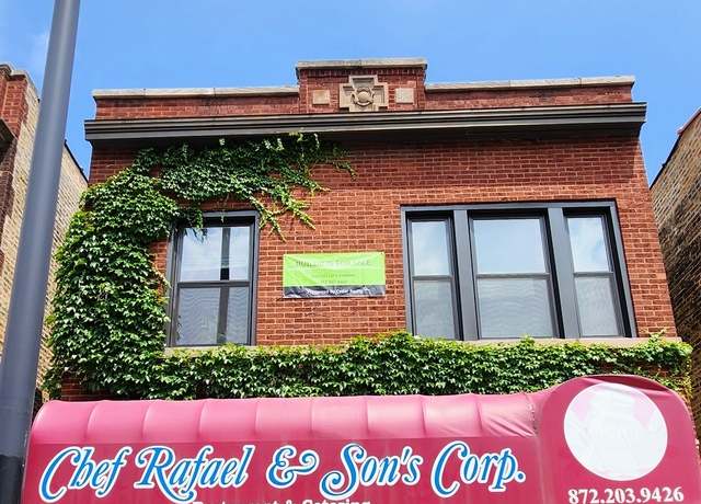 Property at 3816 W Montrose Ave, Chicago, IL 60618, 6 beds, 4 baths