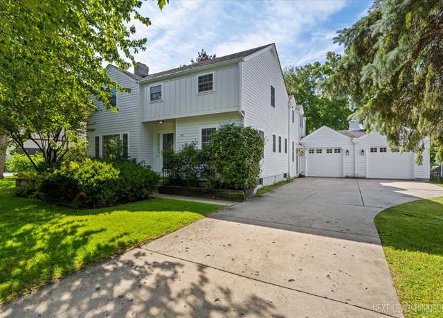 Property at 1222 James St, Geneva, IL 60134, 3 beds, 3 baths