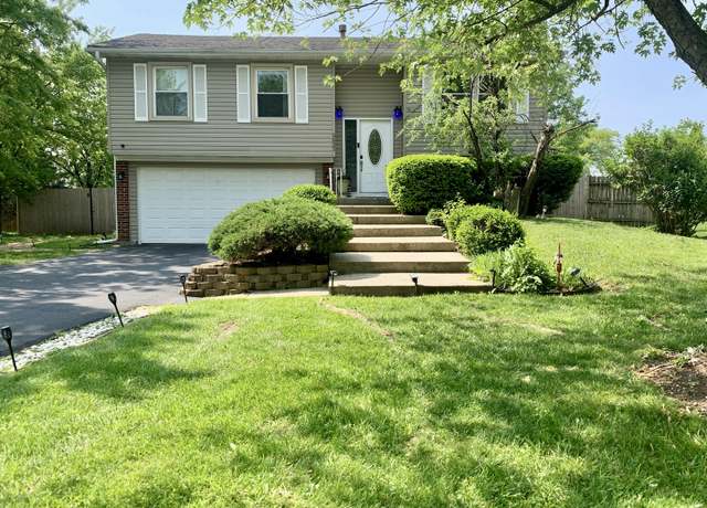 Property at 5621 Fernwood Ct, Matteson, IL 60443, 3 beds, 2 baths