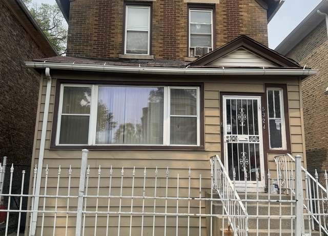 Property at 5324 W Ohio St, Chicago, IL 60644, 4 beds, 1.5 baths