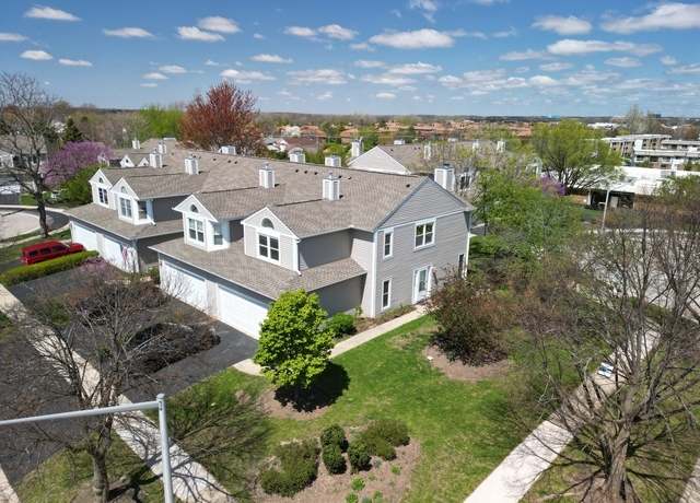 Property at 2326 Hamilton Pl, Schaumburg, IL 60194, 3 beds, 2.5 baths