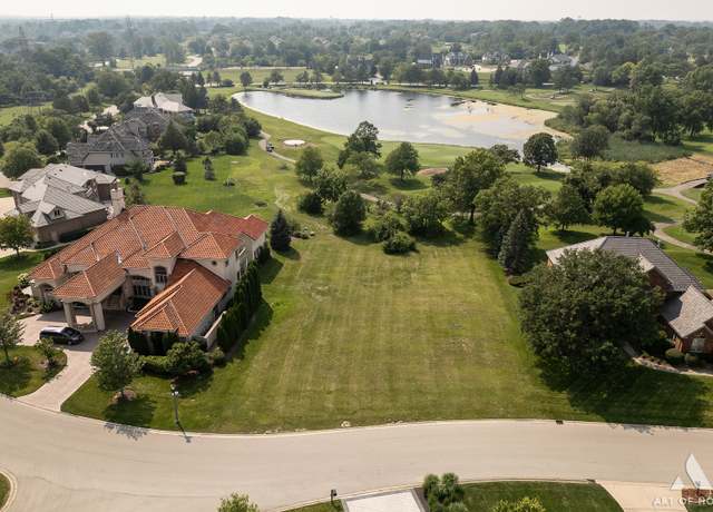 Property at 7 Ruffled Feathers Dr, Lemont, IL 60439