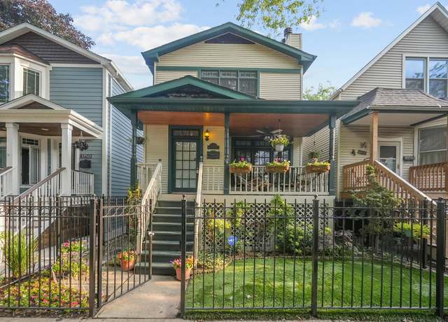 Property at 1746 W Byron St, Chicago, IL 60613, 4 beds, 3.5 baths