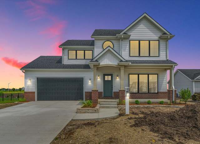 Property at 3608 Freedom Blvd, Champaign, IL 61822, 3 beds, 3.5 baths