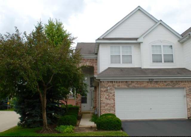 Property at 352 Bay Dr, Itasca, IL 60143, 3 beds, 3.5 baths