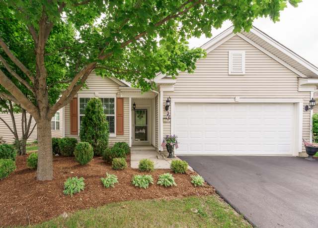 Property at 13445 Meadowlark Ln, Huntley, IL 60142, 2 beds, 2 baths