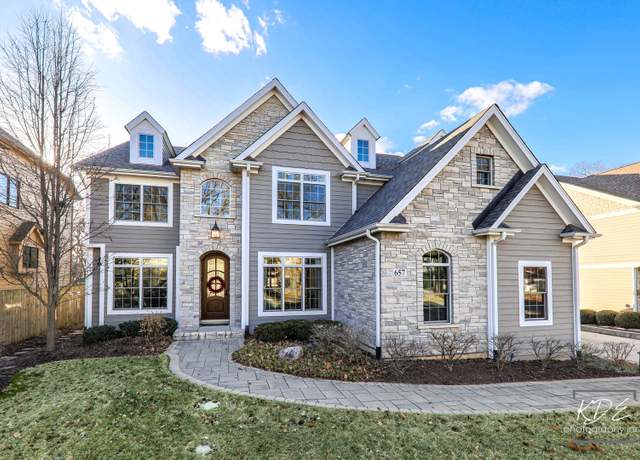 Property at 657 S Loomis St, Naperville, IL 60540, 5 beds, 4.5 baths