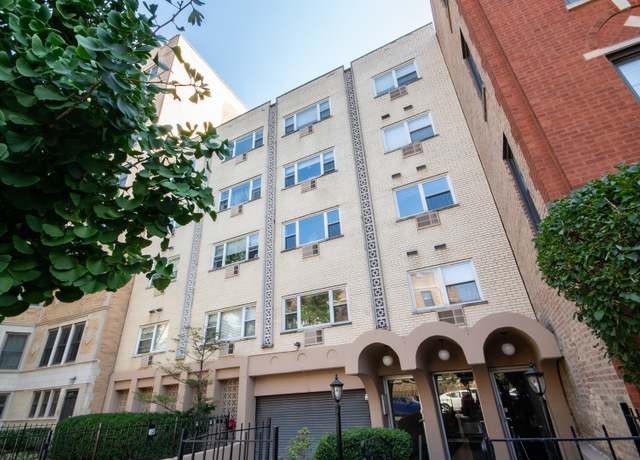 Property at 619 W Stratford Pl #501, Chicago, IL 60657, 1 bed, 1 bath