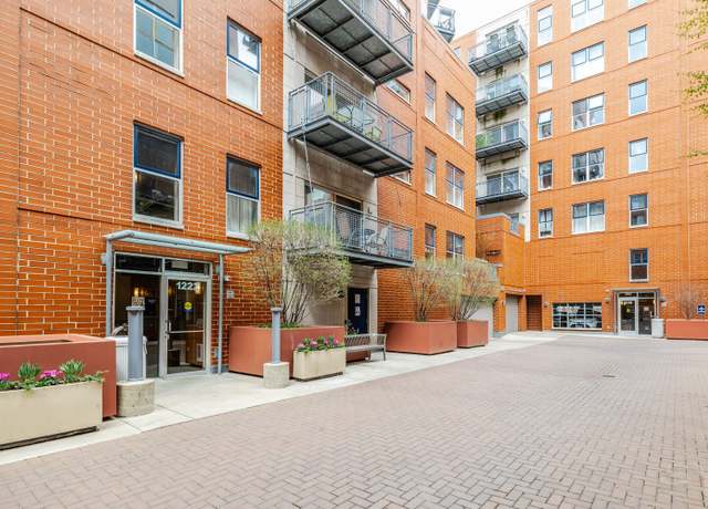 Property at 1222 Chicago Ave #304, Evanston, IL 60202, 2 beds, 2 baths