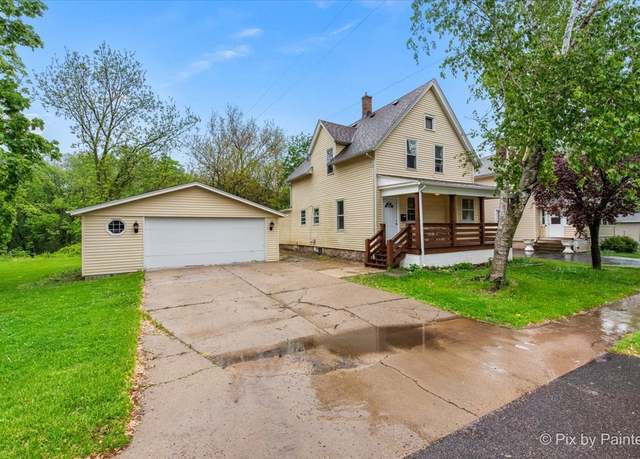 Property at 107 N Hayes St, Harvard, IL 60033, 3 beds, 1.5 baths