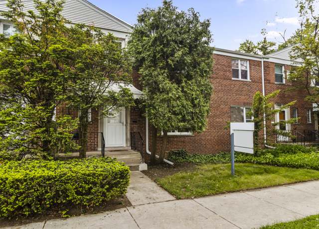 Property at 2321 W Birchwood Ave, Chicago, IL 60645, 3 beds, 1.5 baths