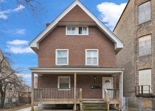 Property at 1533 E 65th Pl, Chicago, IL 60637, 10 beds, 3.5 baths