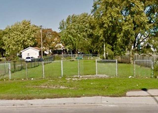 Property at 569 E Cass St, Joliet, IL 60432