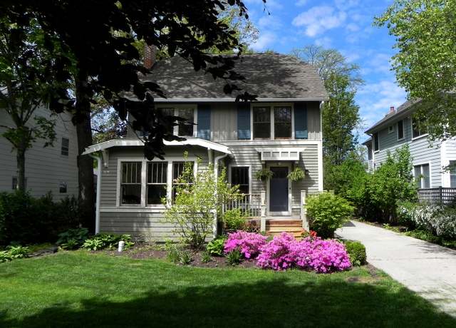Property at 812 Rosewood Ave, Winnetka, IL 60093, 4 beds, 3.5 baths