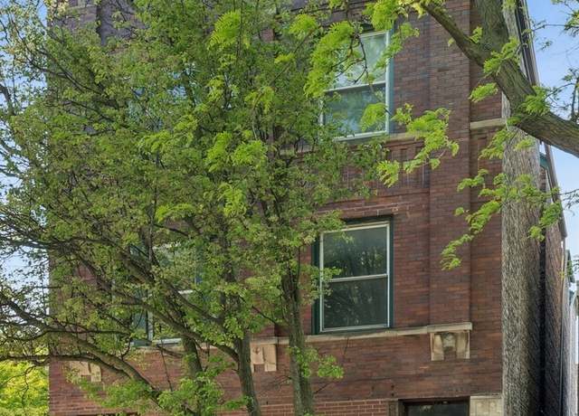 Property at 2328 N Oakley Ave Unit 2E, Chicago, IL 60647, 2 beds, 1 bath