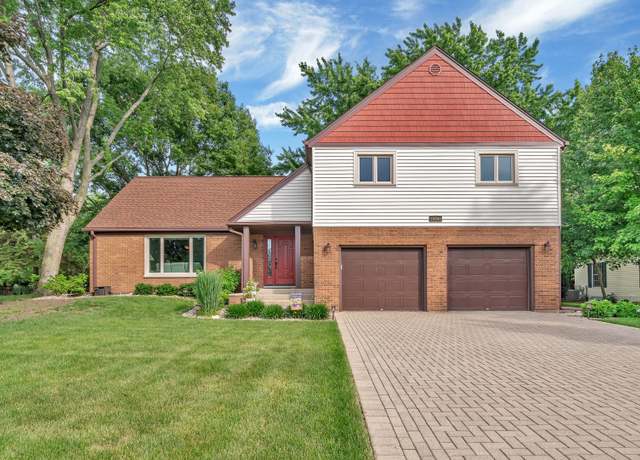 Property at 25049 W Kay Dr, Plainfield, IL 60586, 5 beds, 2.5 baths