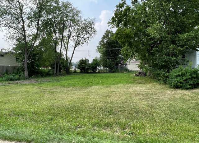Property at 602 W Pheasant Ct, Round Lake Beach, IL 60073