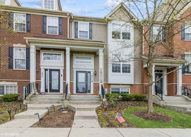 Property at 425 Town Center Blvd, Gilberts, IL 60136, 3 beds, 2.5 baths