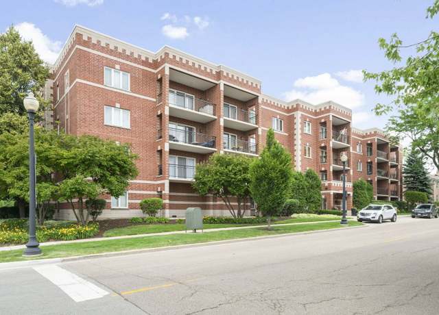 Property at 100 N Gary Ave N #304, Wheaton, IL 60187, 3 beds, 2 baths