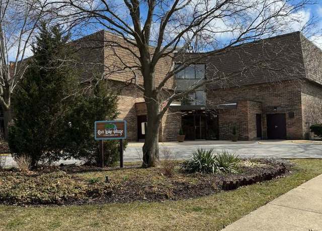 Property at 907 S Williams St #210, Westmont, IL 60559, 2 beds, 1.5 baths