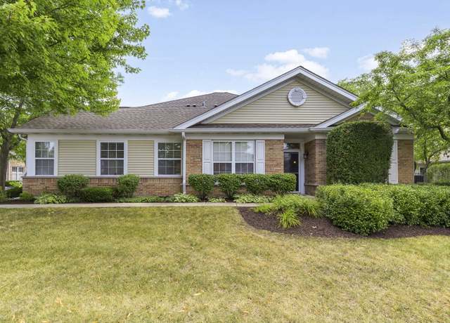Property at 285 Enfield Ln, Grayslake, IL 60030, 2 beds, 2 baths