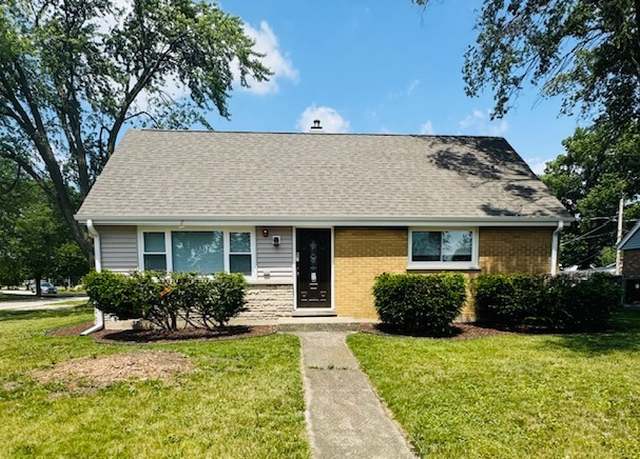 Property at 8954 Southfield Dr, Bridgeview, IL 60455, 3 beds, 1 bath