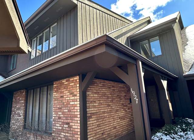 Property at 1927 Mission Hills Ln, Northbrook, IL 60062, 3 beds, 2.5 baths