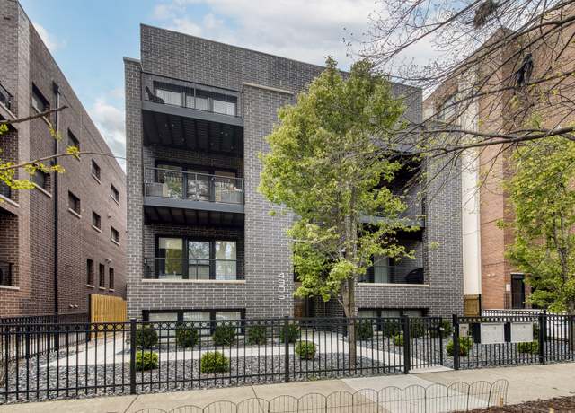 Property at 4906 N Kenmore Ave Unit 2S, Chicago, IL 60640, 3 beds, 2 baths