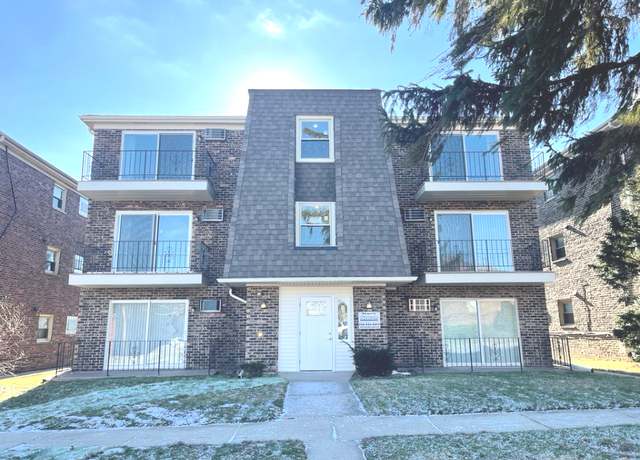 Property at 4039 W 119th St, Alsip, IL 60803, 11 beds, 6 baths